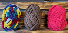 11.29.2023, 6:00 pm, Cozy Hand Knit Blanket